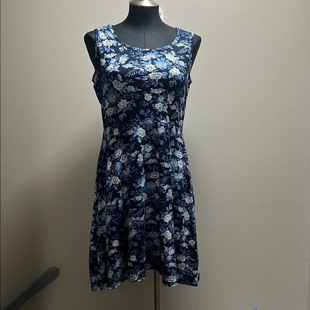 Navy Floral Sleeveless Dress